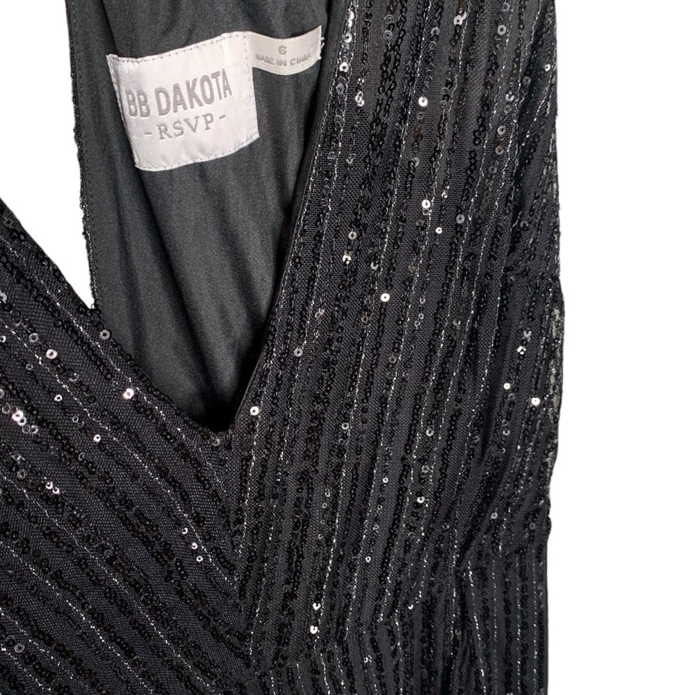 BB Dakota RSVP Knockout Sequin Dress - Picture 2 of 6